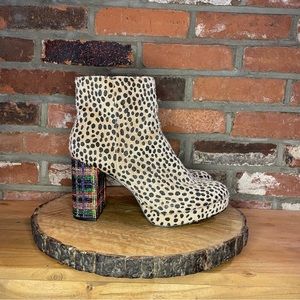 Betsey Johnson Cheetah Print Fur Pump Boots